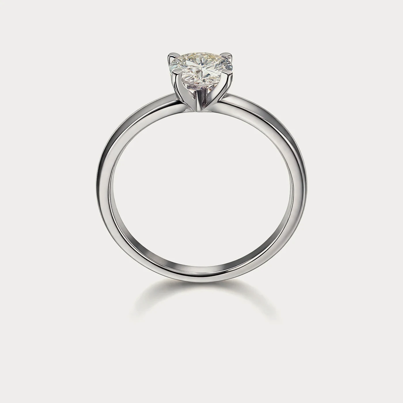 Кольцо из белого золота 585 пробы с бриллиантом — 0,70 ct · F · VS1 · Au 585