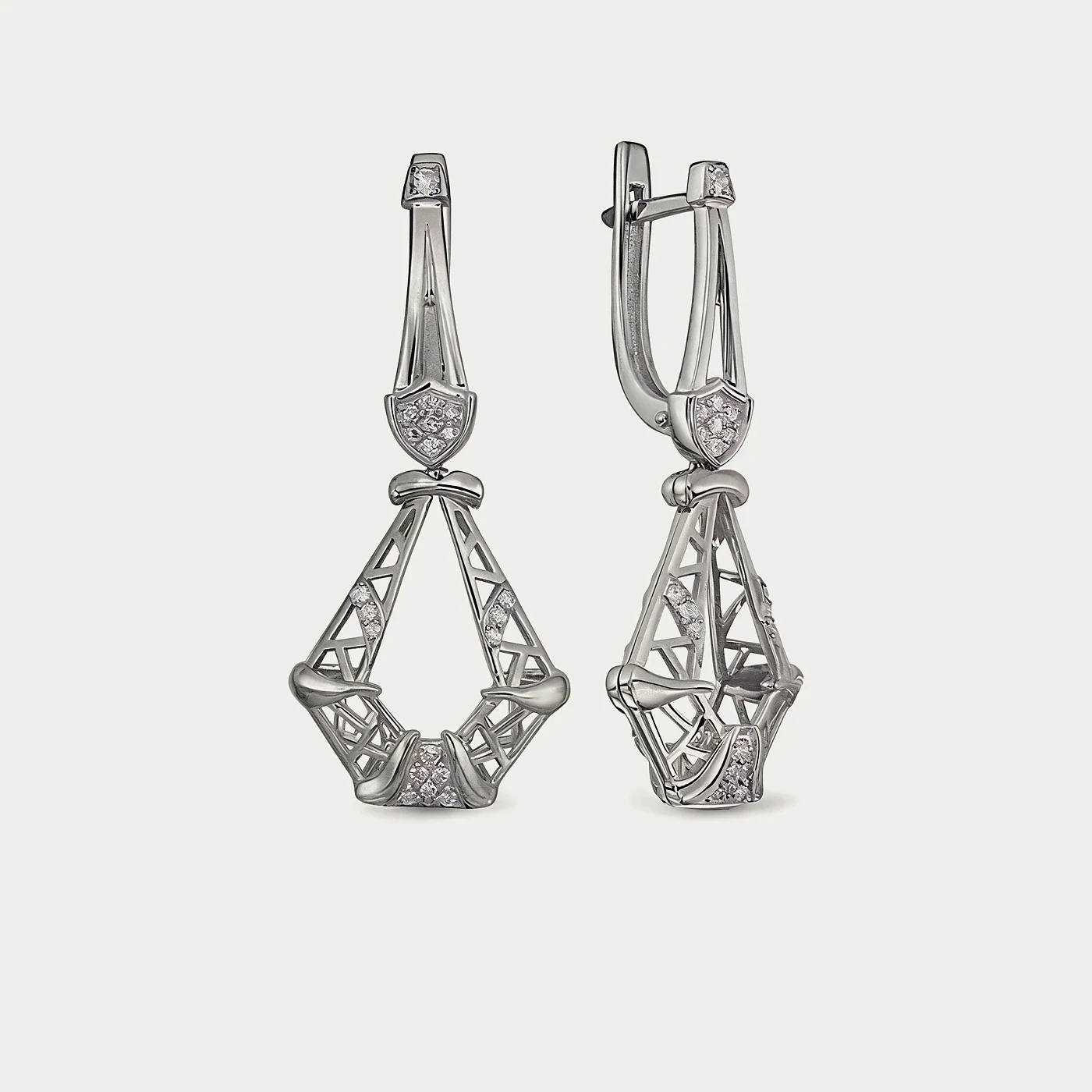 Серьги из белого золота 585 пробы с бриллиантами — 0,10 ct · Au 585