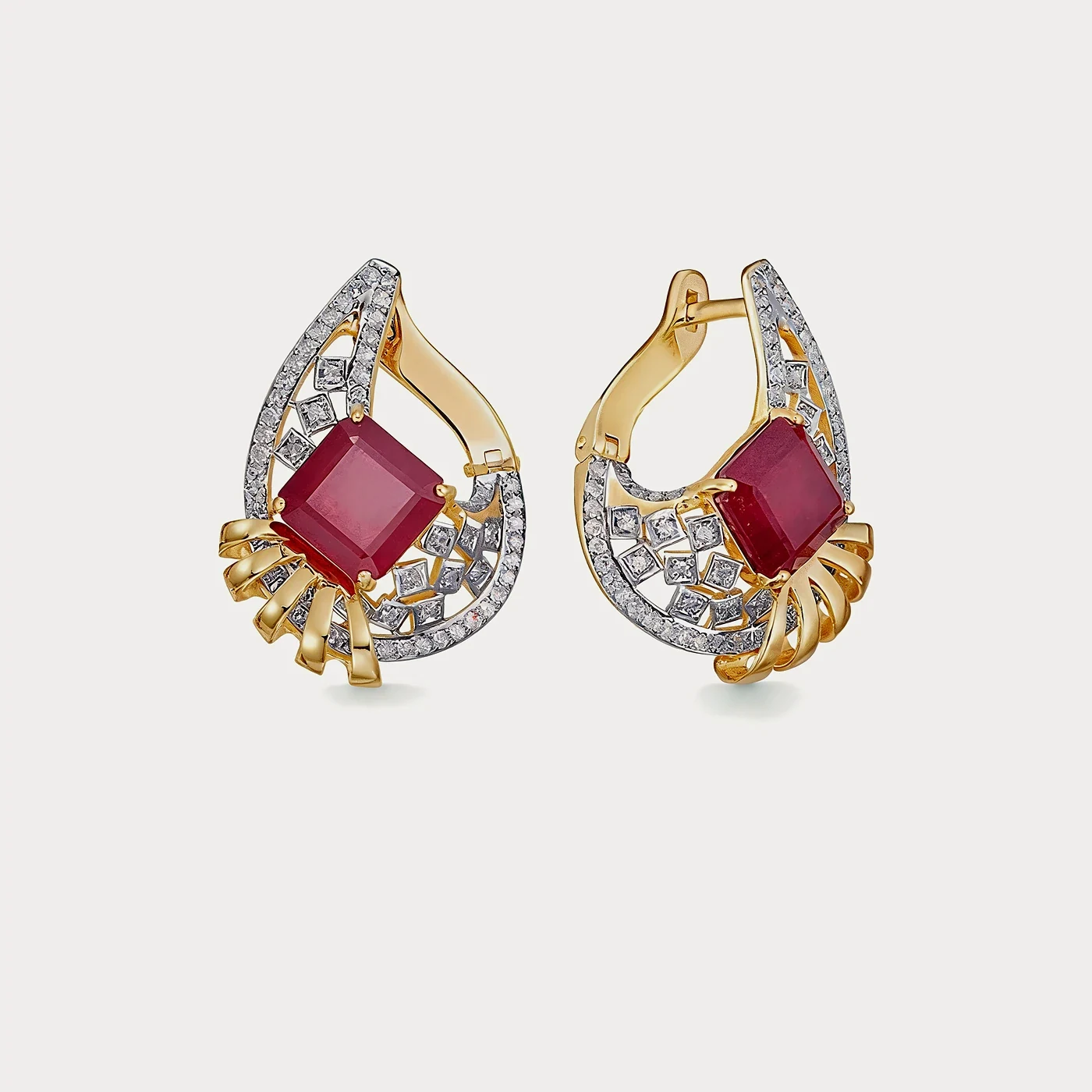 Серьги из жёлтого золота 585 пробы с рубинами — 8,19 ct · Au 585